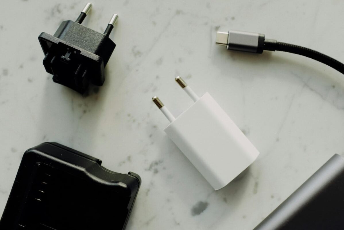 Travel Gadgets For Travelling Universal Power Adapter